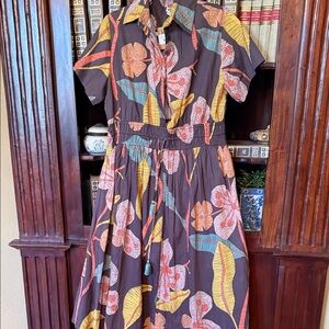 Ivy Jane.  Tropical Floral Brown Short-Sleeve Midi Dress